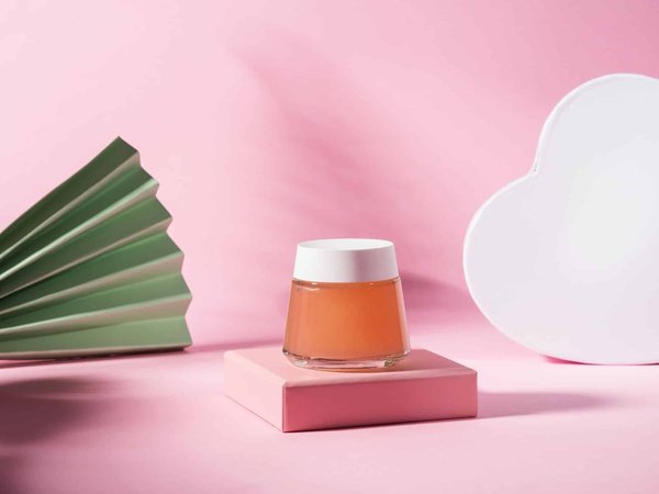 Comment faire un gommage du cuir chevelu pour stimuler la croissance des cheveux?